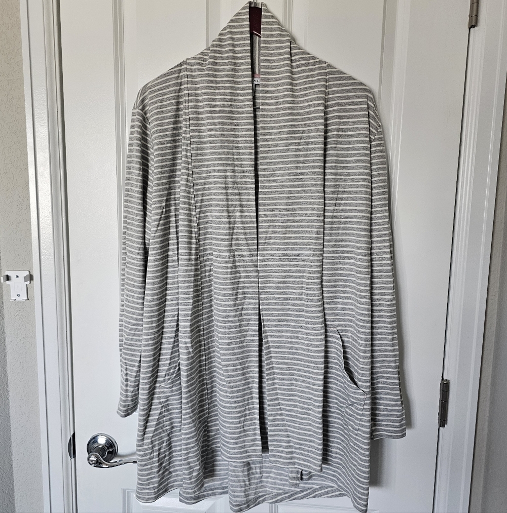 Tribal Gray And White Striped Cardigan - Excellent Condition